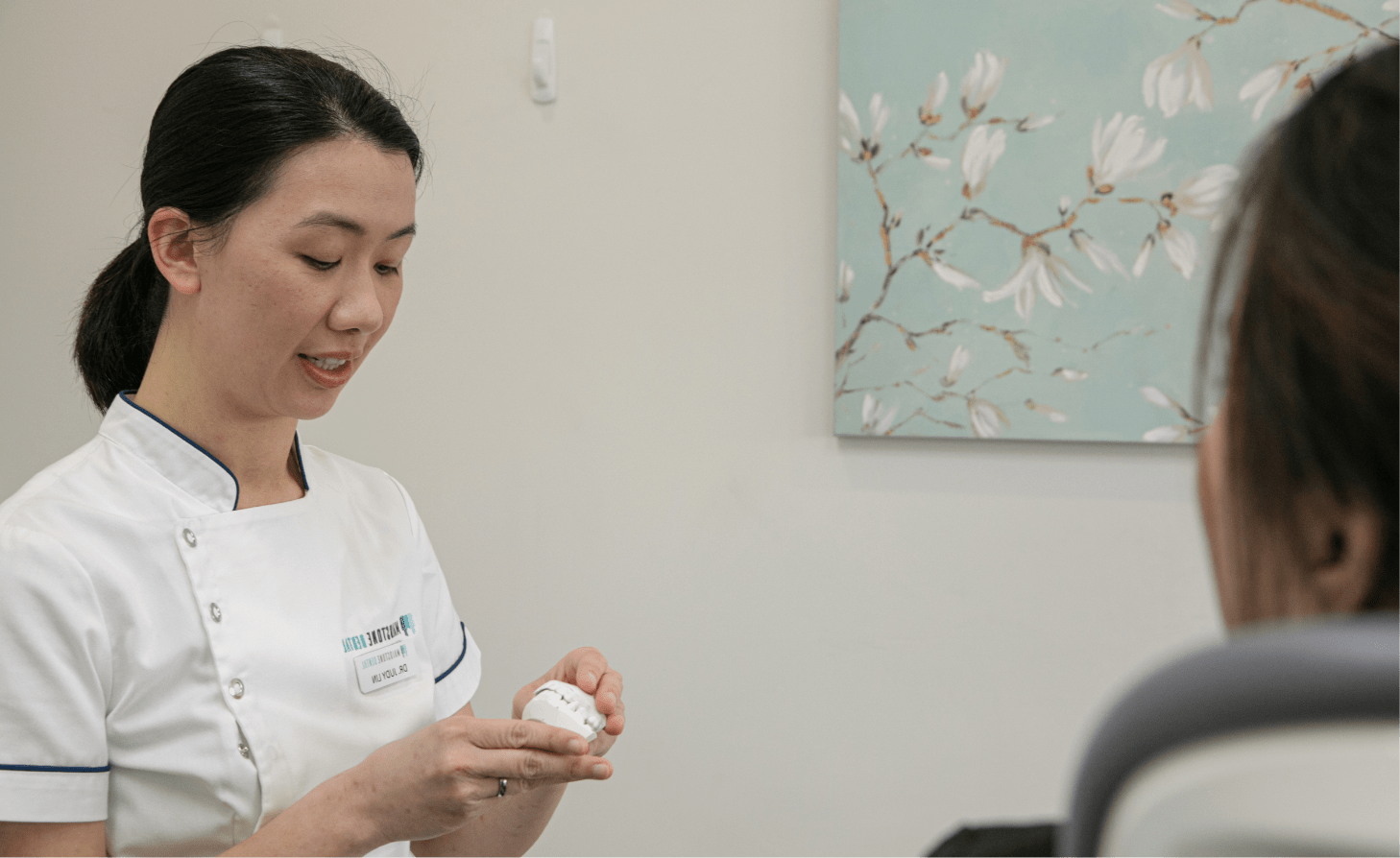 https://www.maidstonedental.com.au/wp-content/uploads/2021/12/Group-9-1.png
